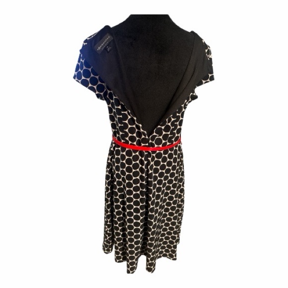 Connected Apparel Black/White Polka Dot Midi Dress w/Red Belt Women’s Size 14 - Picture 7 of 8
